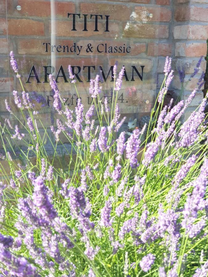 Titi Classic & Trendy Apartman Bük 외부 사진